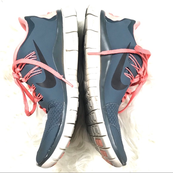 🌵 Nike Free 5.0 Size 8 Lace Up Sneakers Shoes - Picture 2 of 8